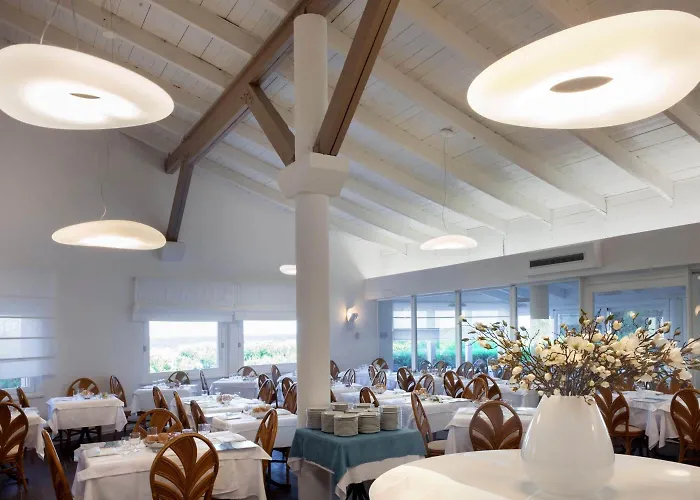 Hotel Mare Pineta 3*